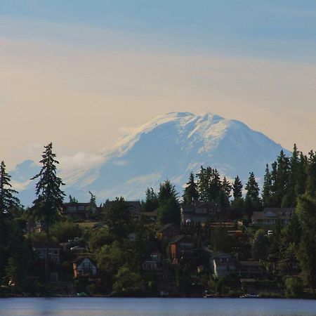 Linda'S By The Lake Maple Valley Luaran gambar